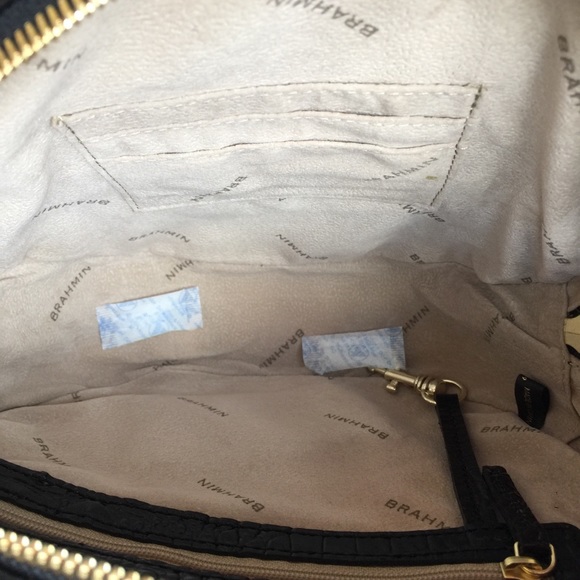 🚫SOLD🚫🐾🌴2018 🌴🐾BLACK LANE BRAHMIN CROSSBODY - Picture 5 of 8